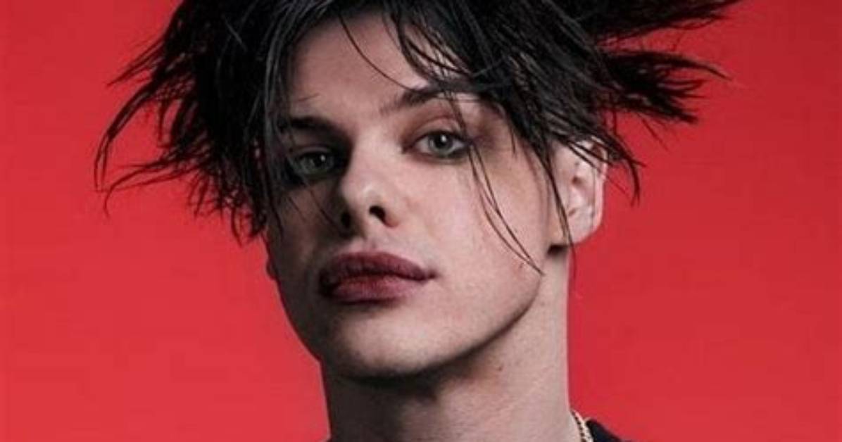 Yungblud Age, Net Worth, Girlfriend, Family & Biography
