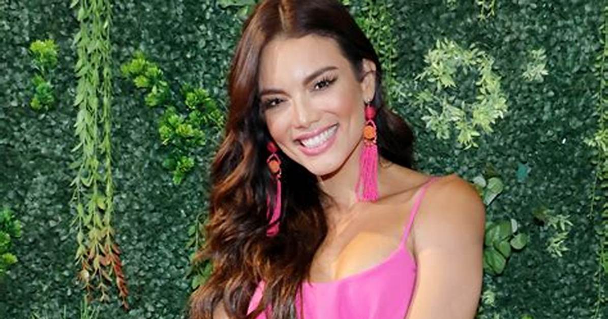 Zuleyka Rivera in Bathing Suit Says “Open Casting” — Celebwell
